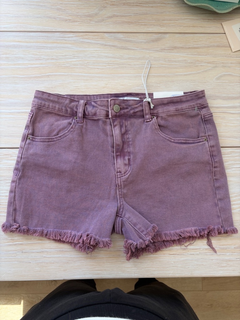 Zenana nwt Outfitters Mauve Frayed Hem Denim Shorts